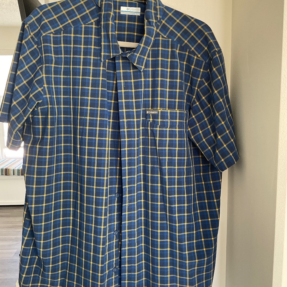 Men’s shirt